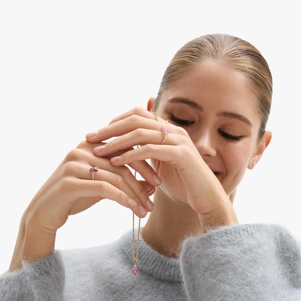 Wisiorek złoty Maria Antonina