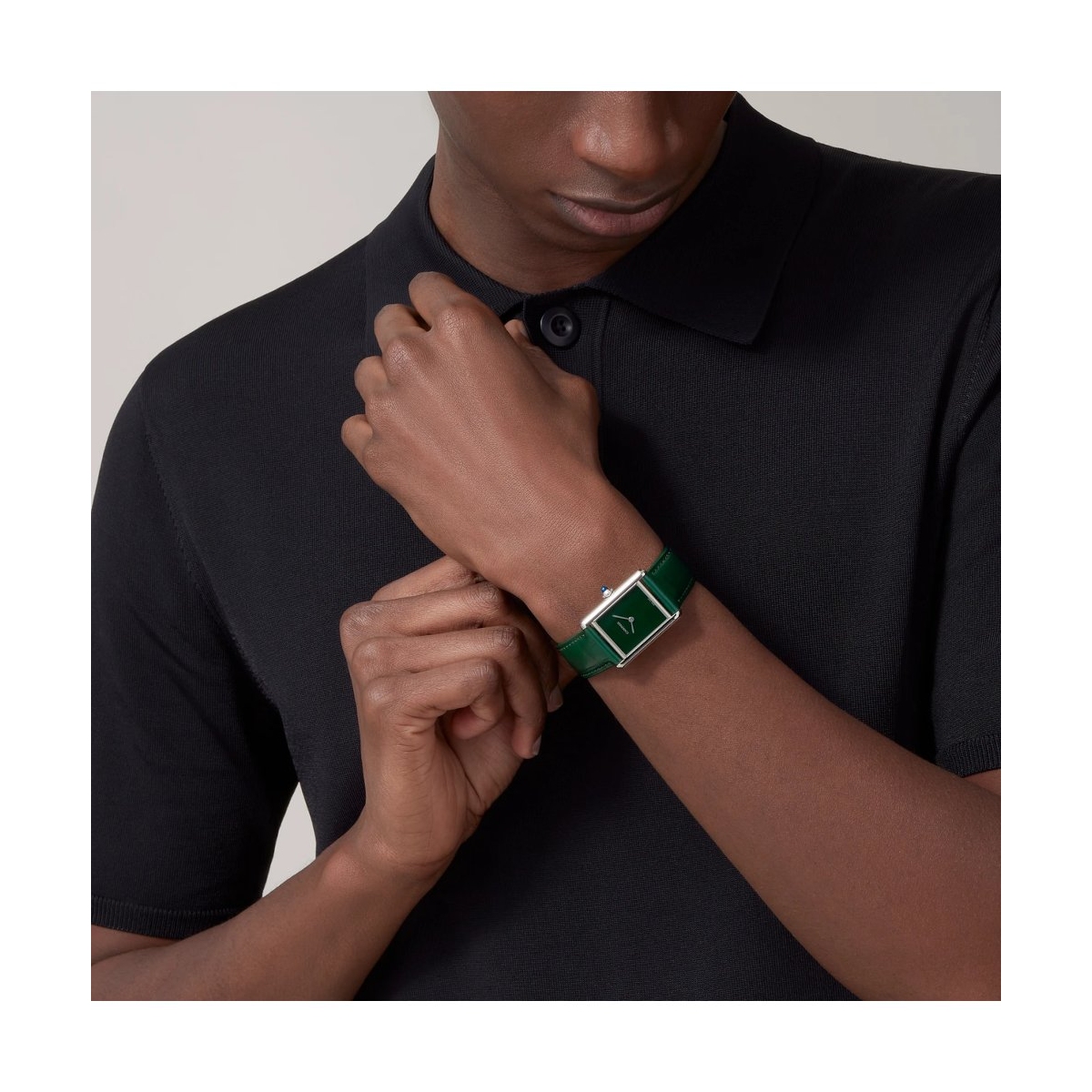 ZEGAREK CARTIER TANK MUST L