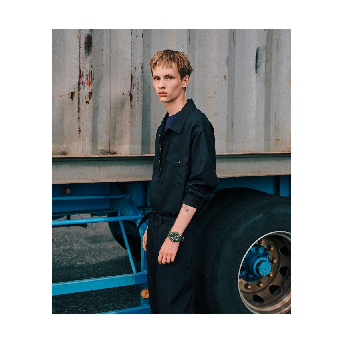 ZEGAREK G-SHOCK ANALOG-DIGITAL GA-B010 SERIES