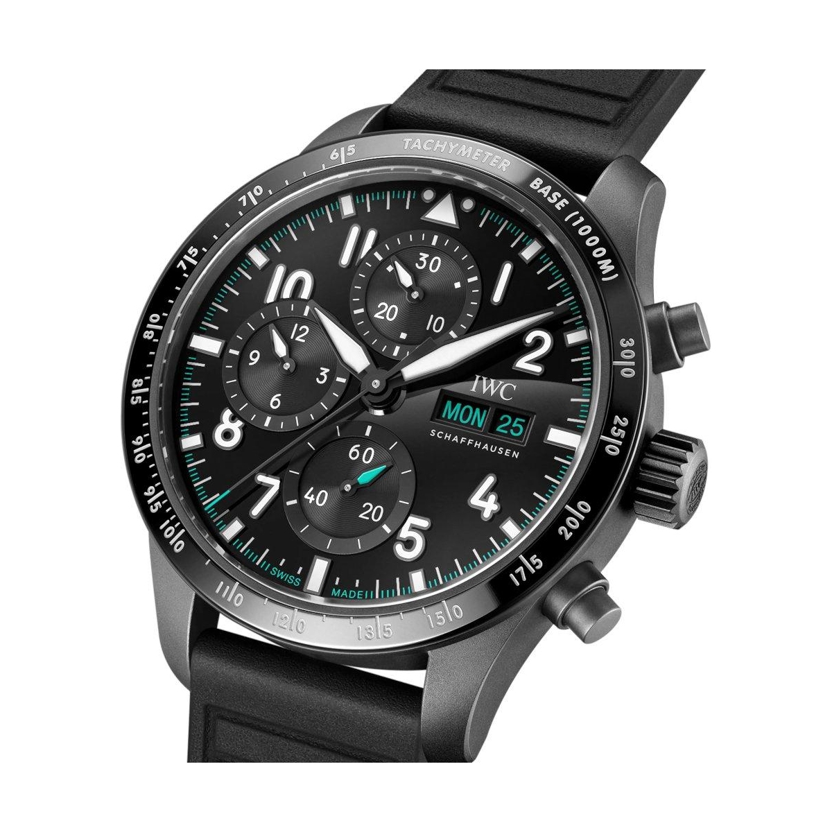 ZEGAREK IWC SCHAFFHAUSEN PILOT'S PERFORMANCE CHRONOGRAPH 41 MERCEDES-AMG PETRONAS F1 TEAM