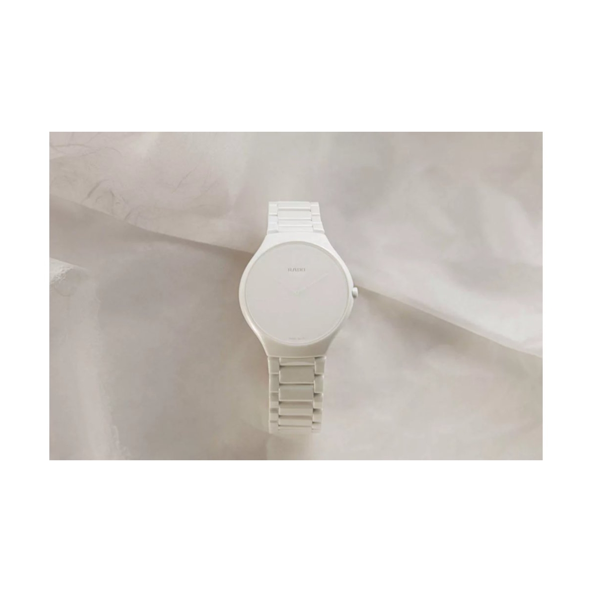 ZEGAREK RADO True Thinline Stillness