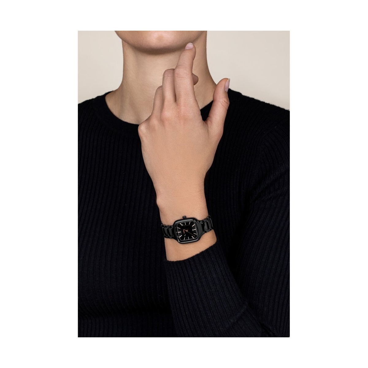 ZEGAREK RADO True Square