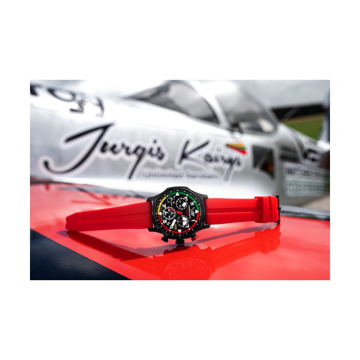ZEGAREK VOSTOK EUROPE EXPEDITION JURGIS KAIRYS UNLIMITED AEROBATICS EDITION