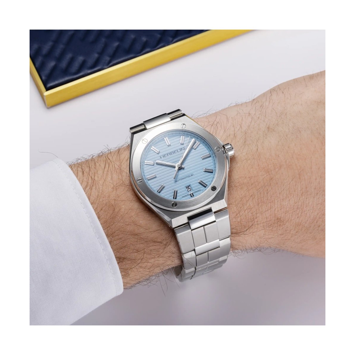 ZEGAREK HERBELIN CAP CAMARAT AUTOMATIC