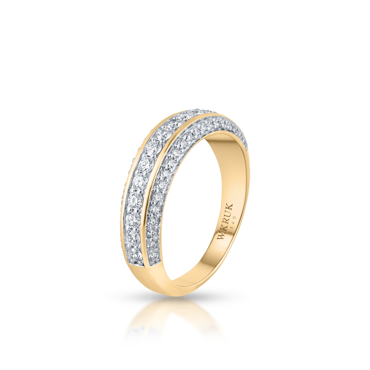 Pierścionek złoty z brylantami