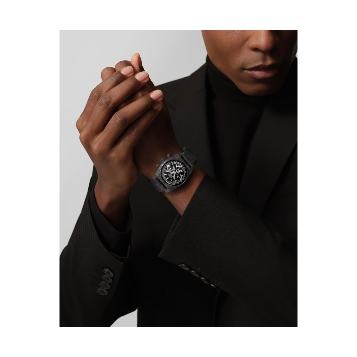 ZEGAREK ZENITH CHRONOMASTER REVIVAL COVER GIRL CARBON LIMITED EDITION