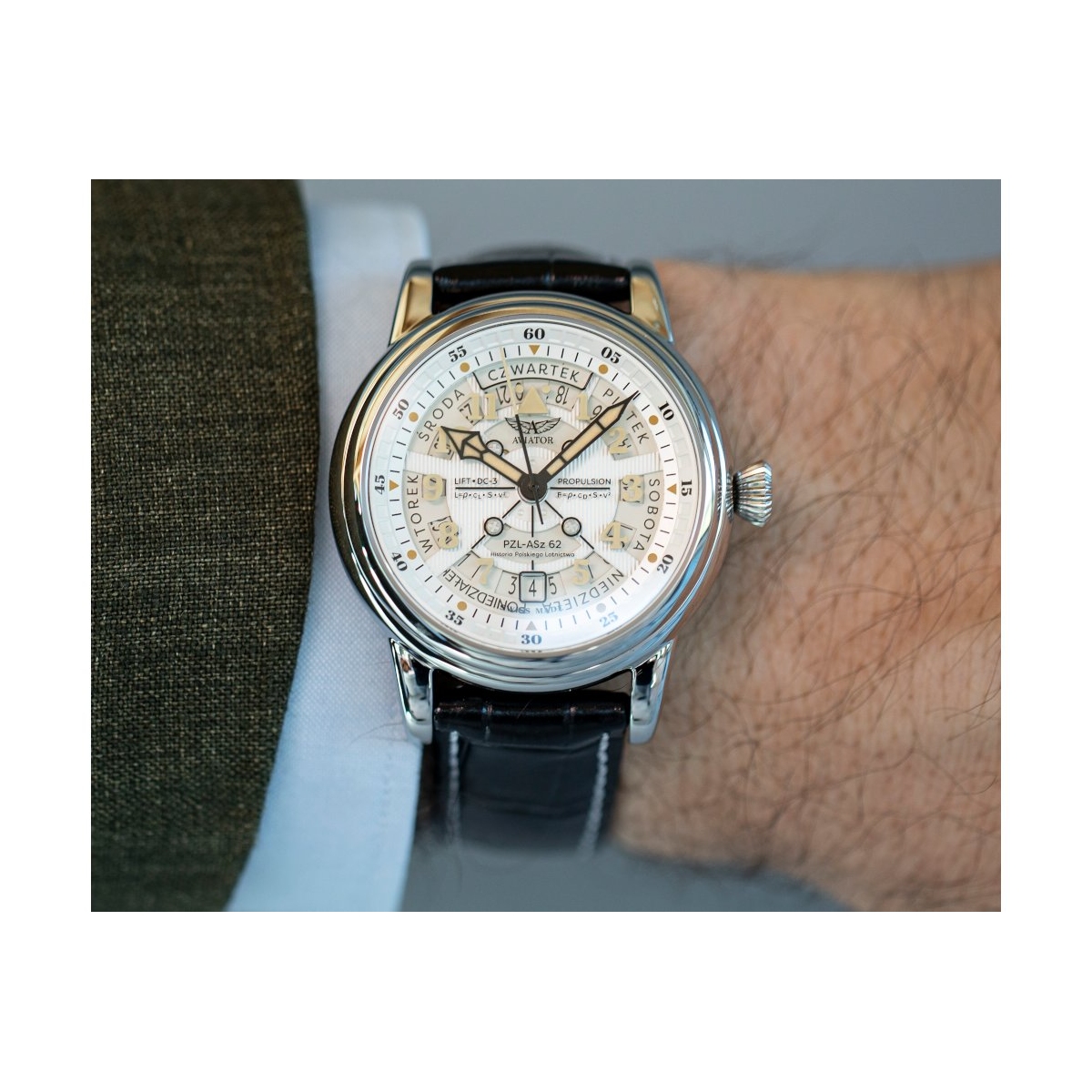 ZEGAREK AVIATOR DOUGLAS DAY-DATE MECA-41 POLSKA EDYCJA