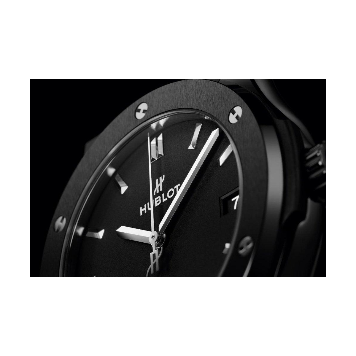 ZEGAREK HUBLOT CLASSIC FUSION BLACK MAGIC