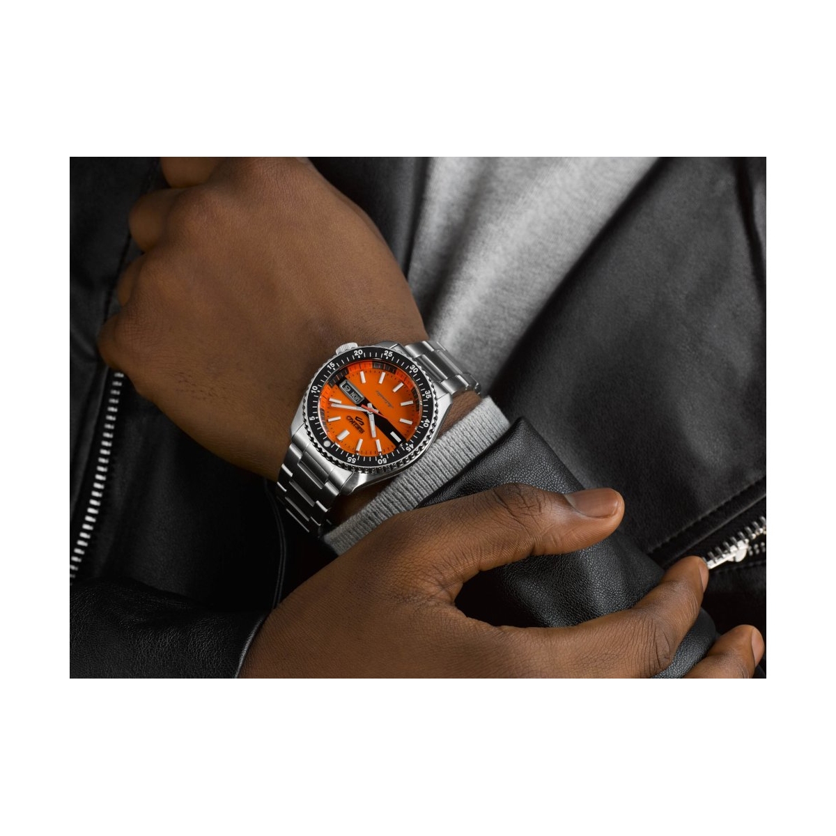 ZEGAREK SEIKO 5 SPORTS RETRO COLOUR COLLECTION