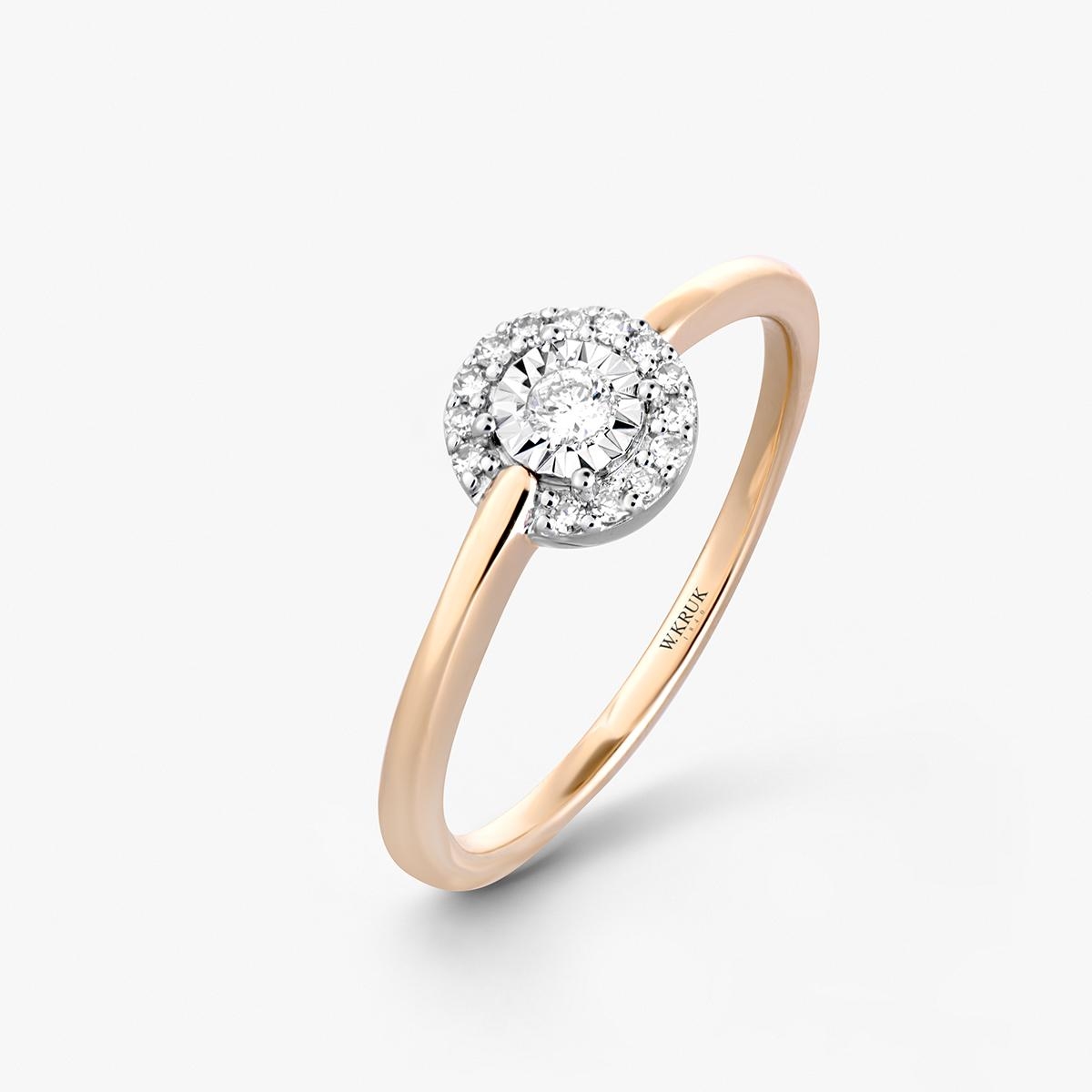 Pierścionek złoty z diamentami