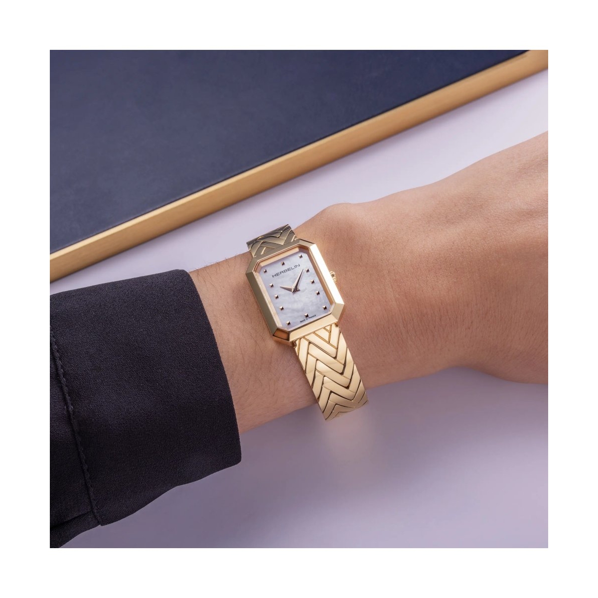 ZEGAREK HERBELIN OCTOGONE