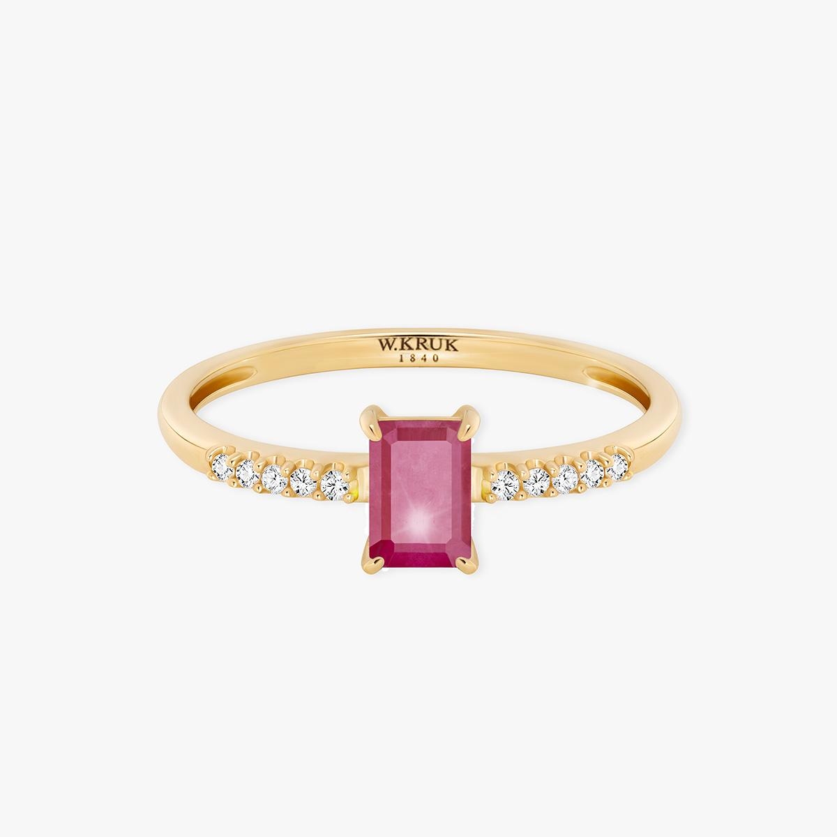 Pierścionek złoty z rubinem TRIO