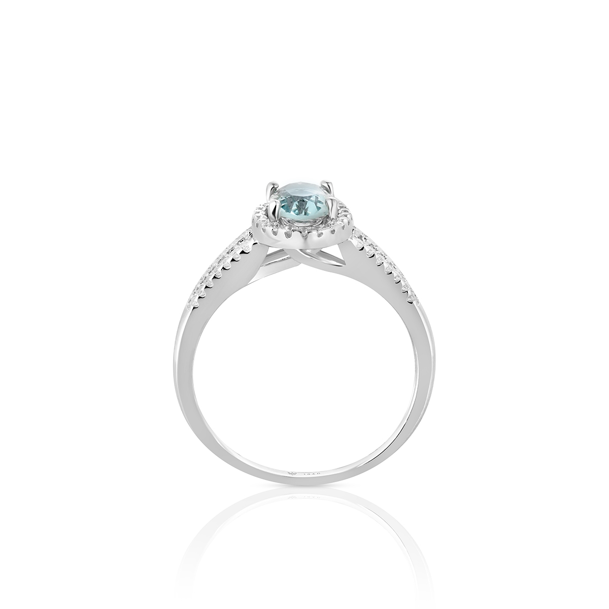 Pierścionek srebrny z niebieską cyrkonią