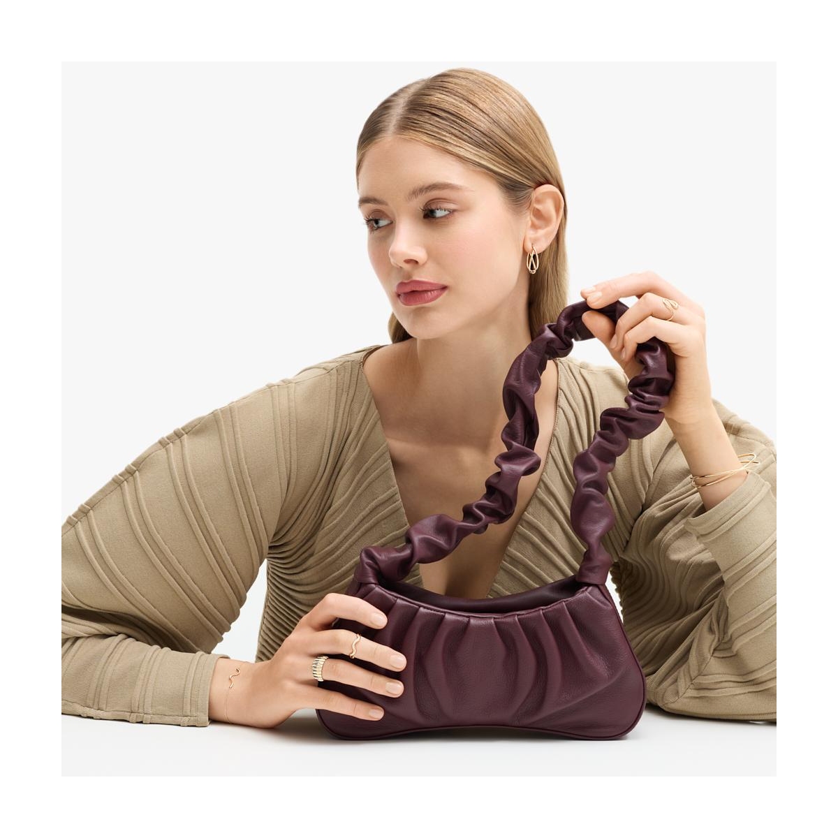 Torebka baguette Follow