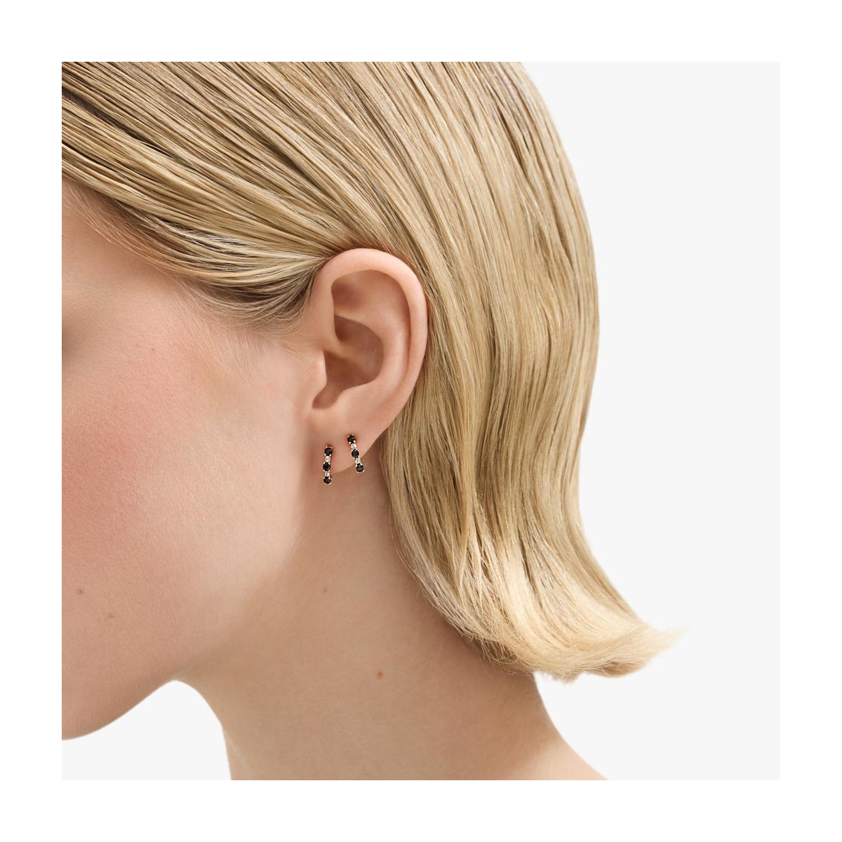 Kolczyki złote z czarnymi szafirami