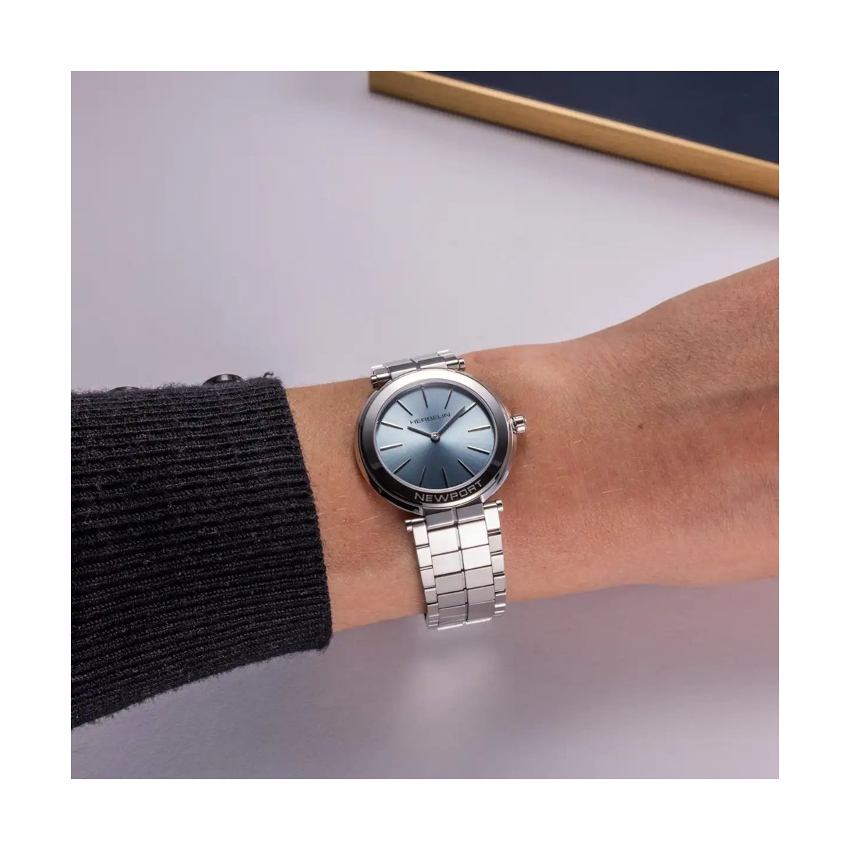 ZEGAREK HERBELIN NEWPORT SLIM