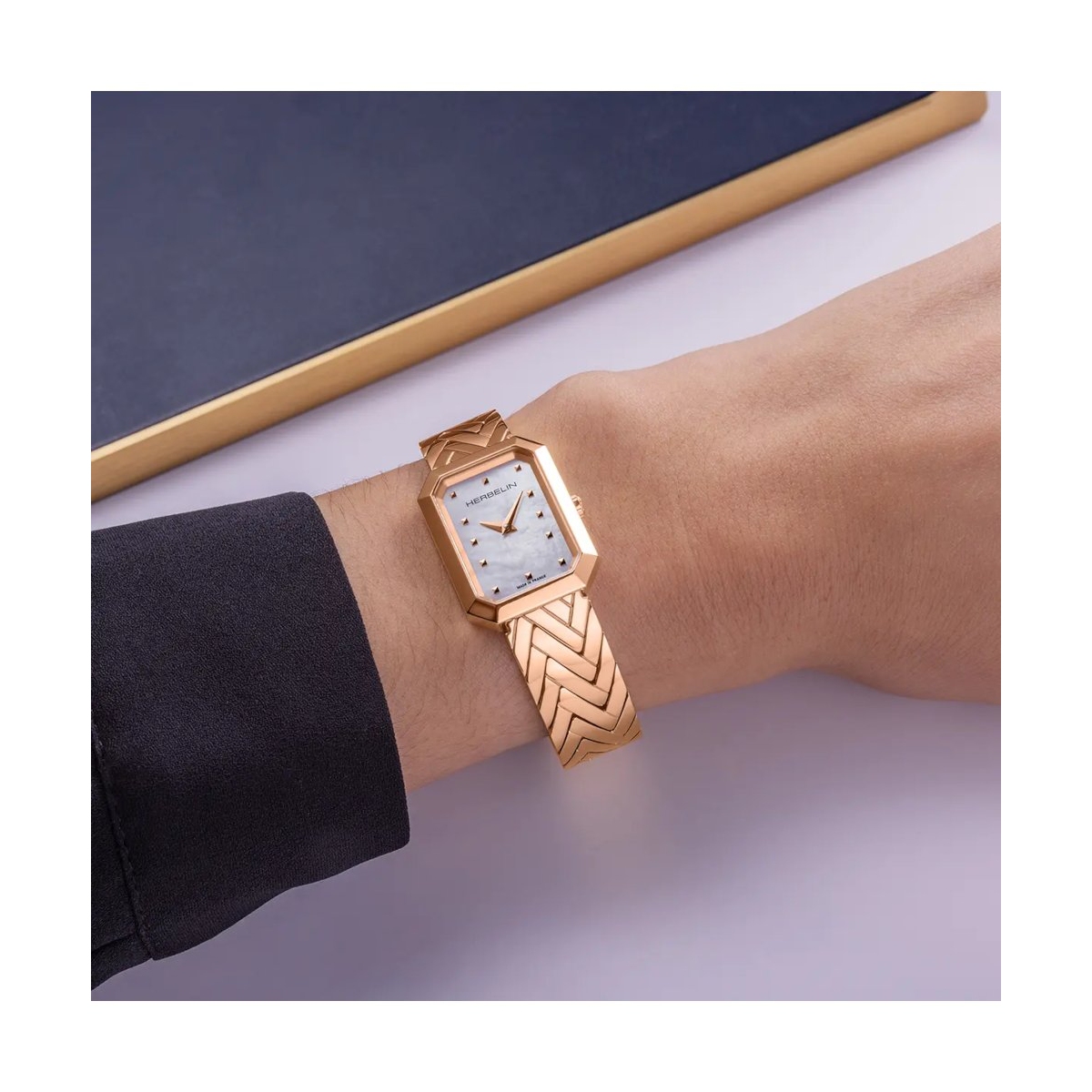 ZEGAREK HERBELIN OCTOGONE
