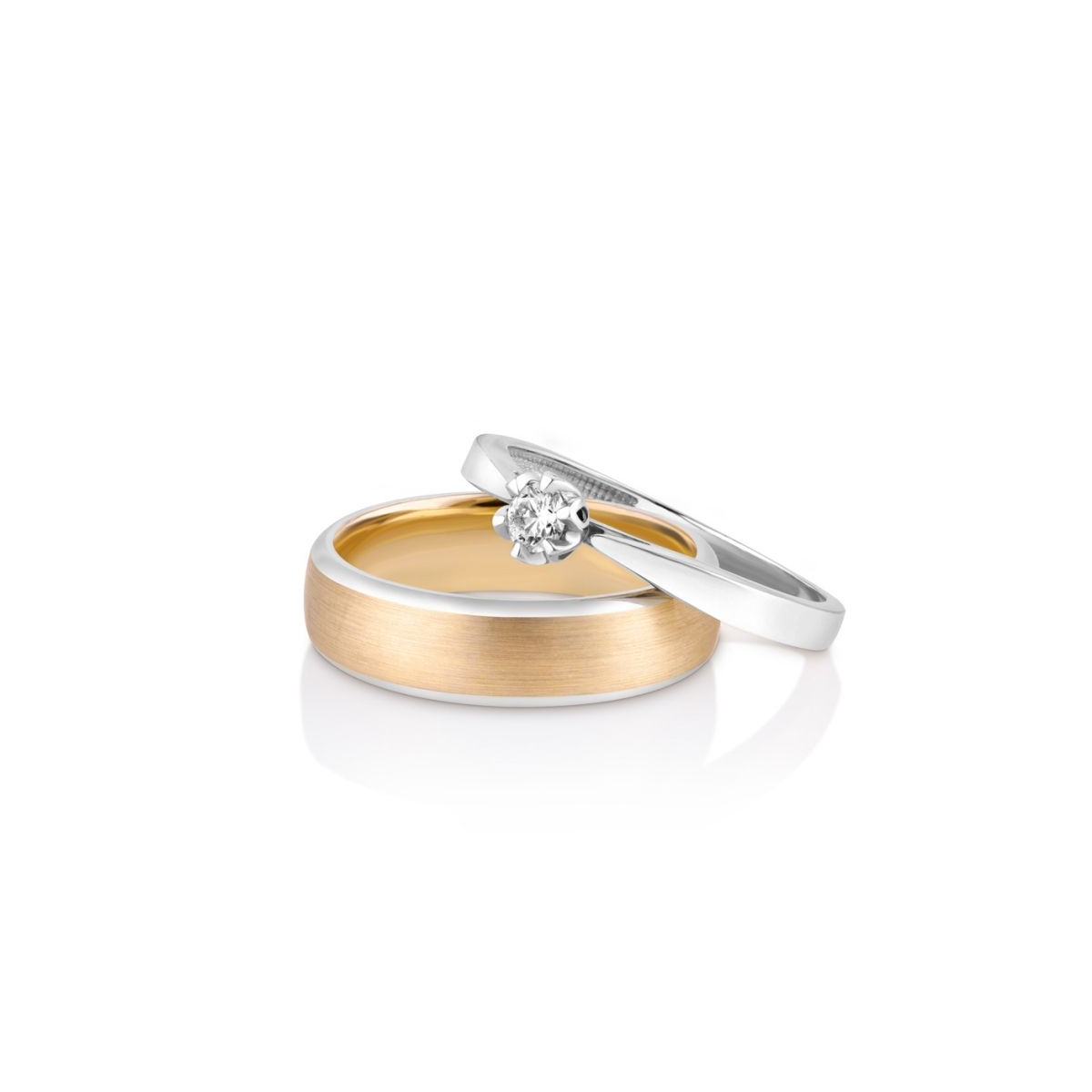 Pierścionek zaręczynowy złoty Romantyczny