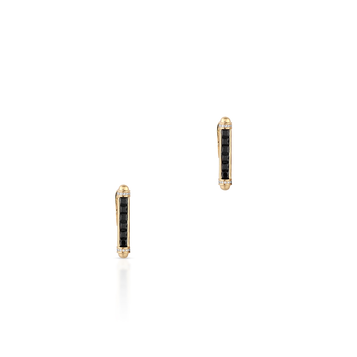 Kolczyki złote z diamentami i czarnymi szafirami