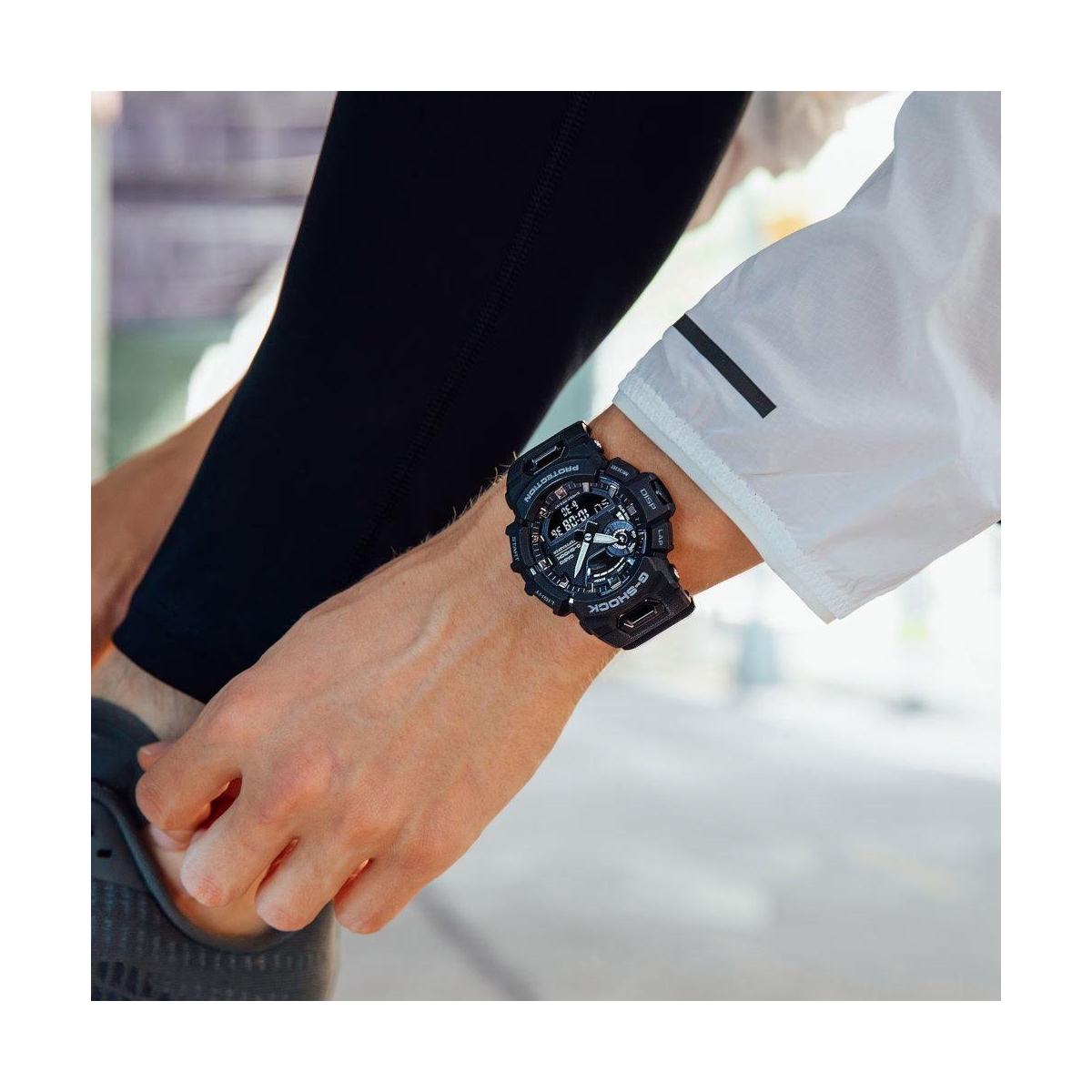 ZEGAREK G-SHOCK G-SQUAD GBA-900 SERIES