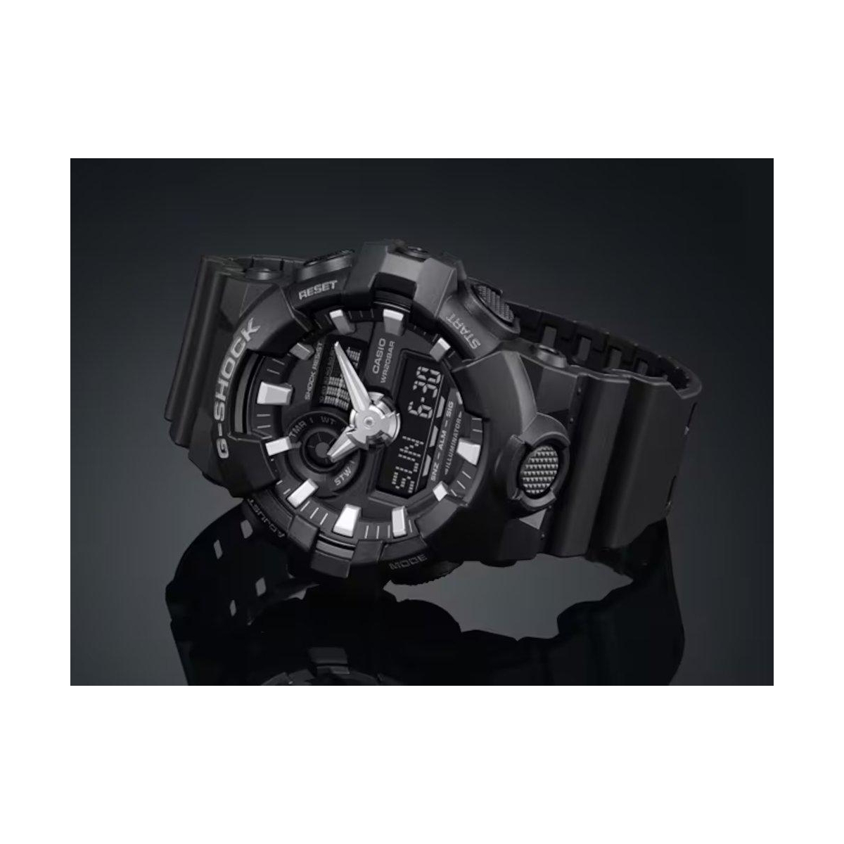 ZEGAREK G-SHOCK ANALOG-DIGITAL GA-700 SERIES