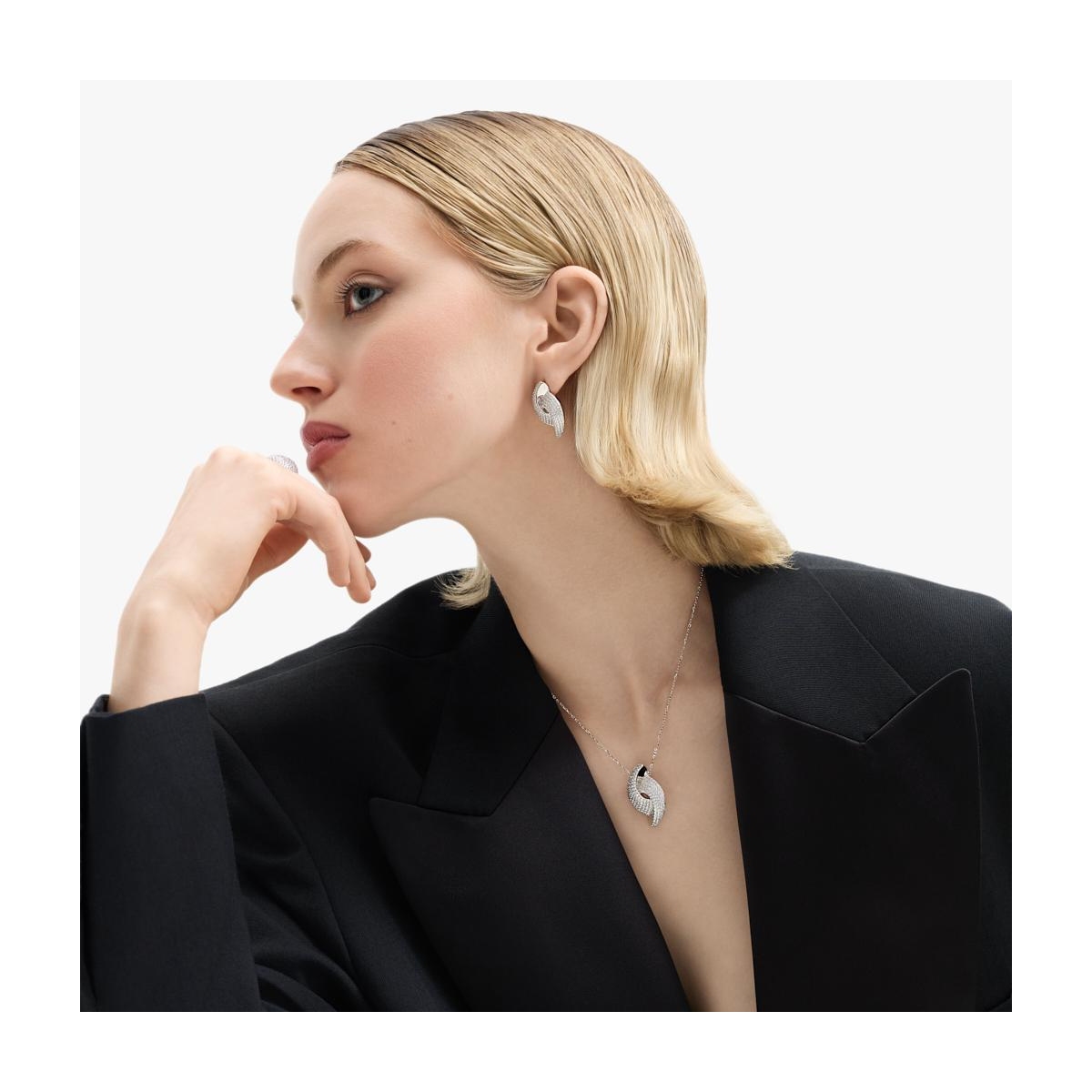 Naszyjnik srebrny z cyrkoniami