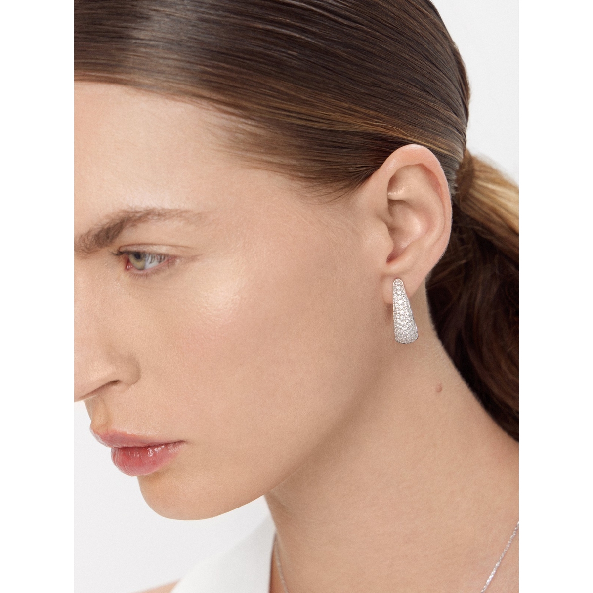 Kolczyki srebrne z cyrkoniami Emblems