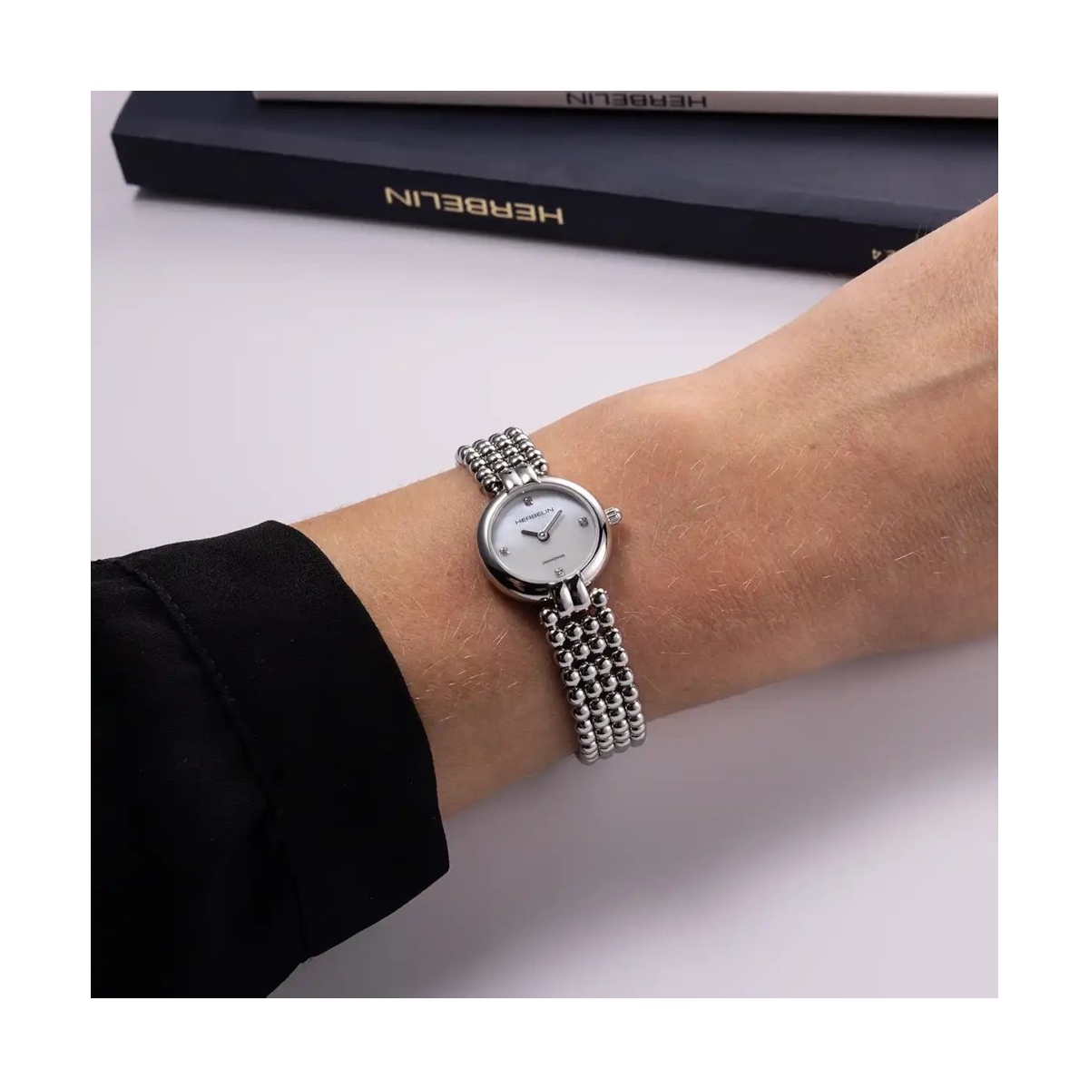 ZEGAREK HERBELIN PERLES