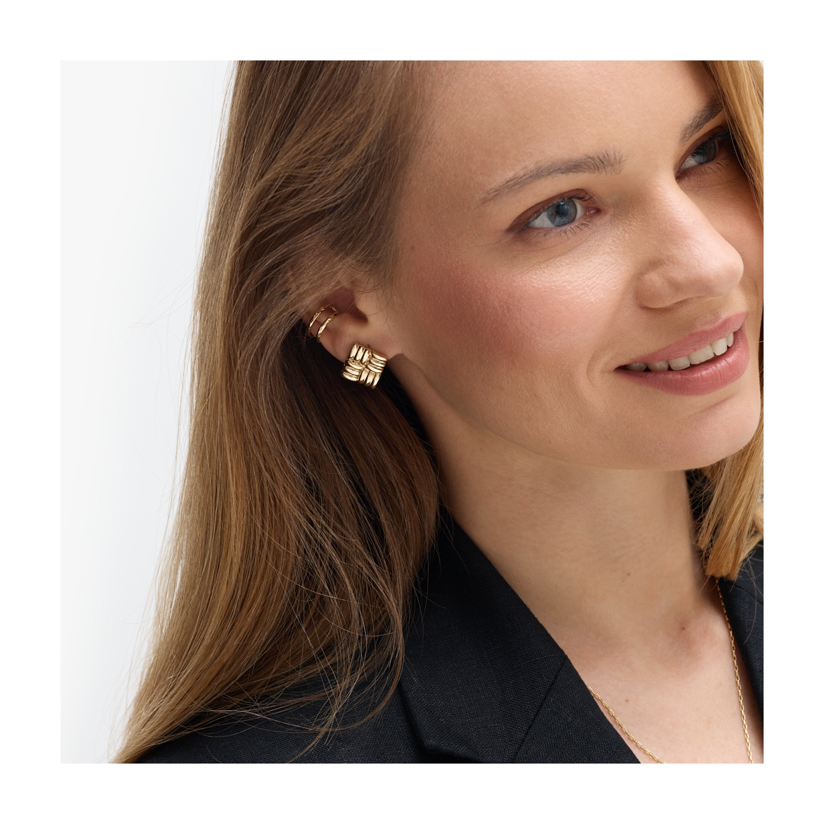 Nausznica srebrna Follow