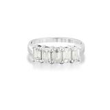 Pierścionek białe złoto z diamentami