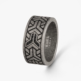 Pierścionek ze stali z czarnymi cyrkoniami