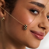 Wisiorek złoty z szafirami i diamentami TRIO