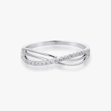 Pierścionek złoty z diamentami