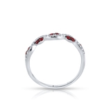 Pierścionek białe złoto z diamentami i rubinami