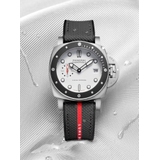 ZEGAREK PANERAI SUBMERSIBLE LUNA ROSSA