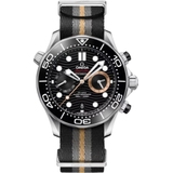 ZEGAREK OMEGA SEAMASTER DIVER 300M 007 FIRST LIGHT