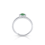 Pierścionek białe złoto z diamentami i szmaragdem