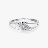 Pierścionek złoty z diamentami