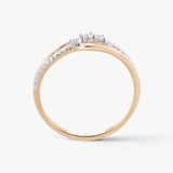 Pierścionek złoty z diamentami