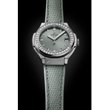 ZEGAREK HUBLOT CLASSIC FUSION TITANIUM SAGE GREEN DIAMONDS