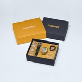 ZEGAREK G-SHOCK DIGITAL 5600 SERIES GOLD CHAIN