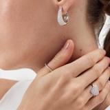 Pierścionek srebrny z cyrkoniami Emblems