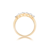 Pierścionek z brylantami