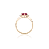 Pierścionek z rubinem
