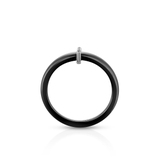 Pierścionek srebrny z czarną ceramiką
