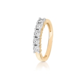 Pierścionek z brylantami