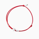 Bransoleta na czerwonym sznurku