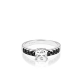 Pierścionek srebrny ze spinelami i cyrkonią