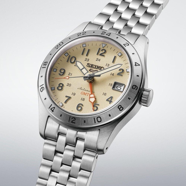 ZEGAREK SEIKO 5 SPORTS FIELD AUTOMATIC GMT