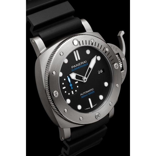 ZEGAREK PANERAI SUBMERSIBLE